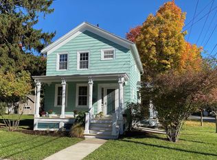 17 Fraleigh St #V, Red Hook, NY 12571