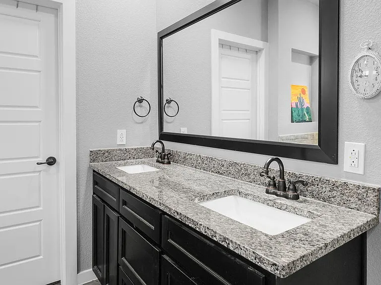 3561 Essence St — Photo 37