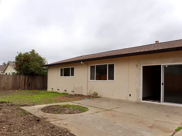 37051 Shasta St — Photo 18