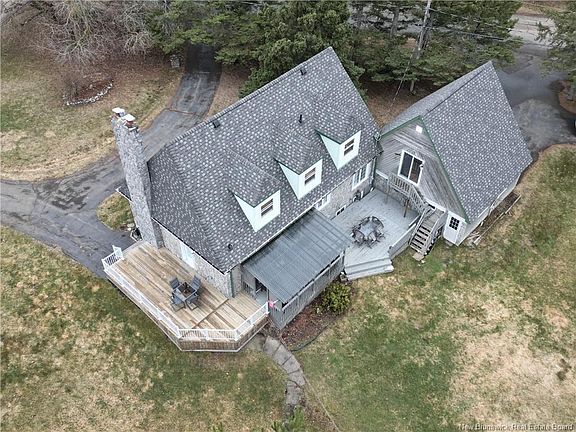 3rd image of 38 Cornwall Rd
