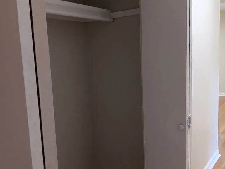 110 Middlesex Dr — Photo 15