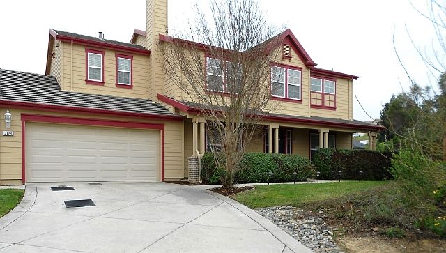 1st image of 3129 Vista Ln