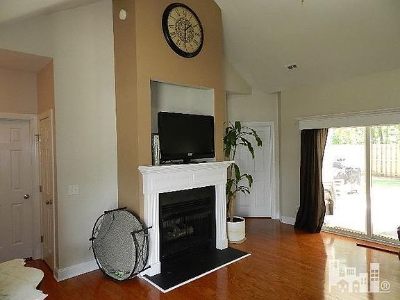 2nd image of 9439 Cottonwood Lane SE