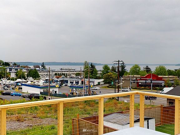 Wonderful View of the Puget Sound from the Spacious Deci