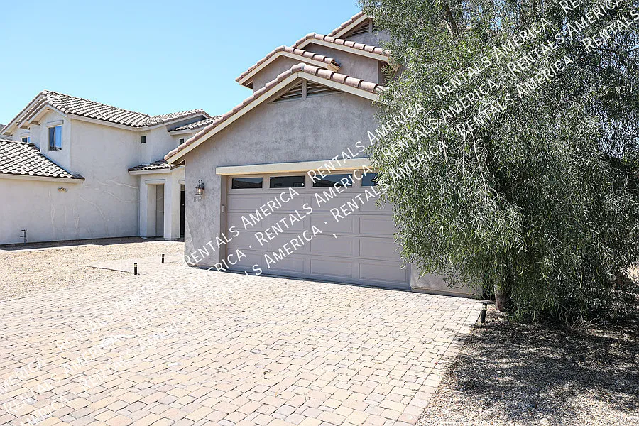 Coming soon - NO HOA — Photo 3