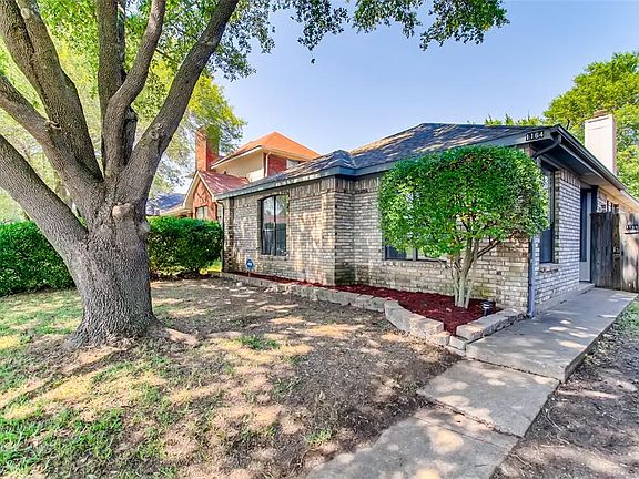 3rd image of 1164 Hemlock Dr