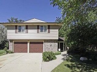 15 Tilipi Ct, Schaumburg, IL 60193