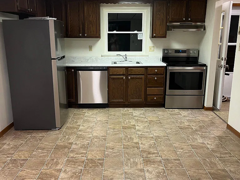 124 Campbell Dr #124 CAMPBELL DR — Photo 1