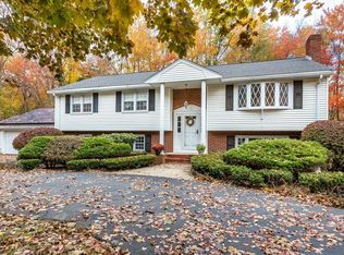 22 Standish Dr, Canton, MA 02021