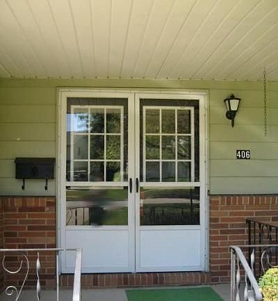 3rd image of 406 Silver Meadows Blvd