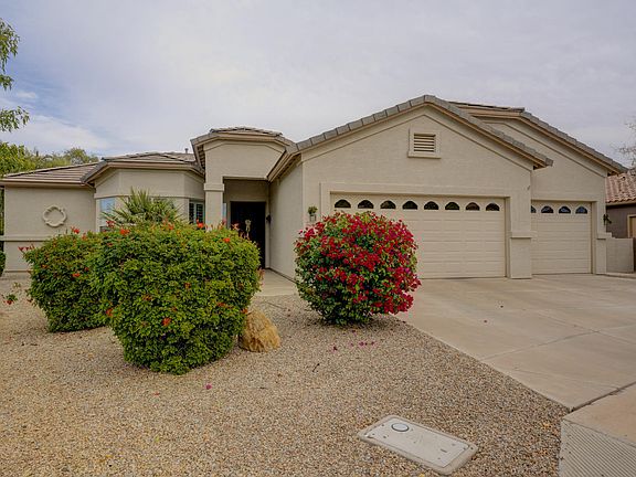 3rd image of 6093 S Huachuca Way