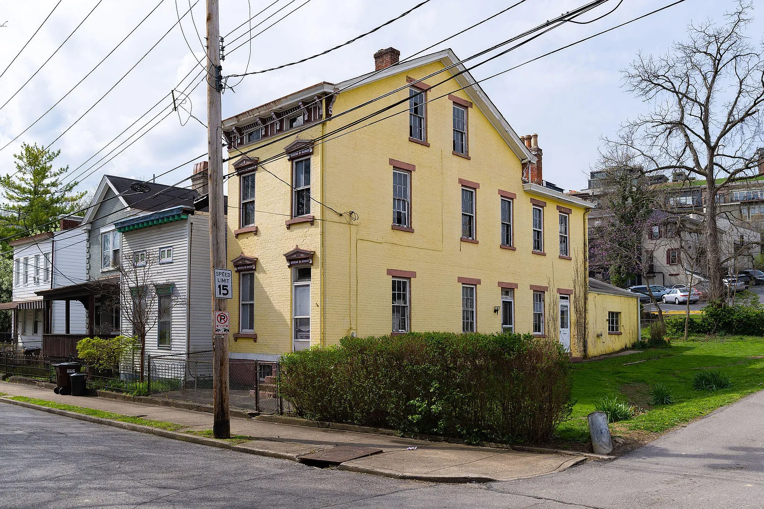 1101 Hermes Ave photo 1