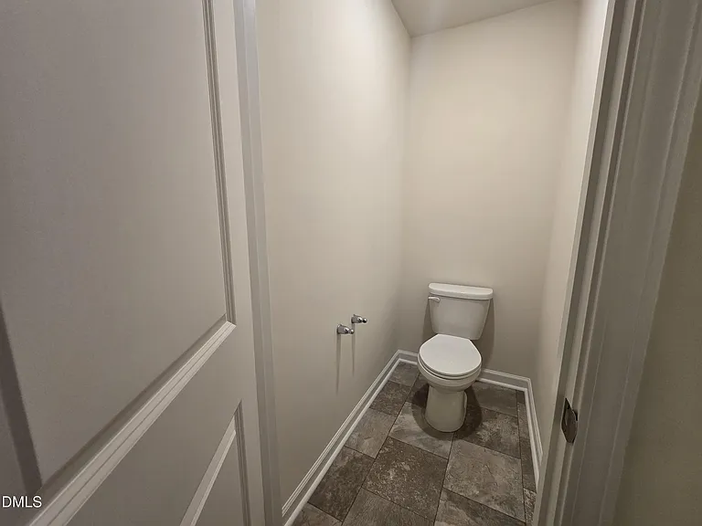 76 Saddle Oaks Ln — Photo 16