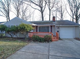 24633 Gessner Rd, North Olmsted, OH 44070