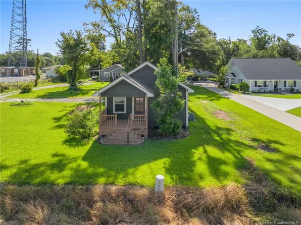 644 Parish Rd, Lake Charles, LA 70611