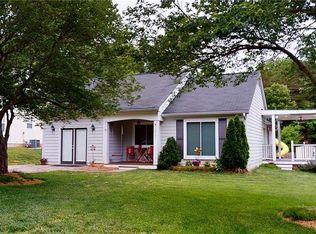 13921 Dannemara Dr, Pineville, NC 28134
