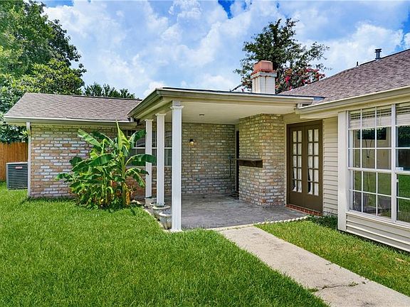 4th image of 1505 Rue Miramon