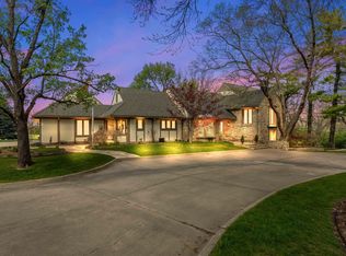 2801 SW Macvicar Ave, Topeka, KS 66611