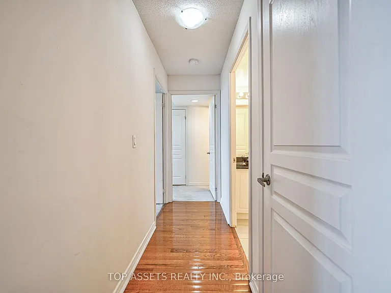 509 Beecroft Rd #1908 — Photo 19