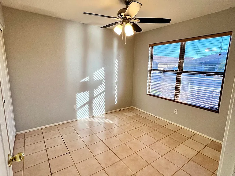 11210 E Pronghorn Ave — Photo 15