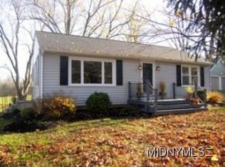 9408 Paris Hill Rd, Sauquoit, NY 13456