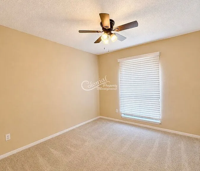 901 Kelso Dr — Photo 10