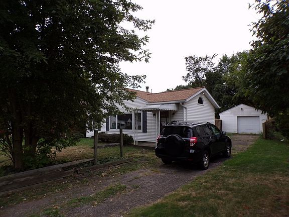 2nd image of 1216 Roosevelt Ave