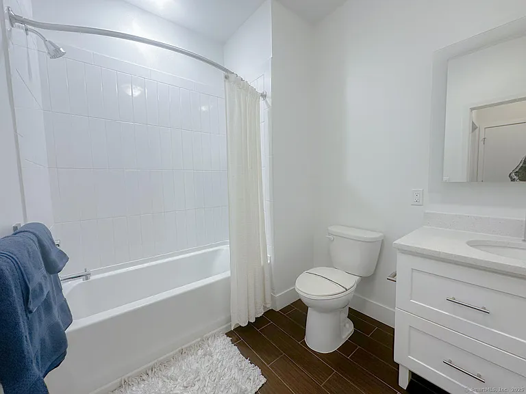 111B Morgan St #209 — Photo 8