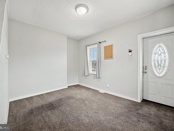 5th image of 2300 Aramingo Ave