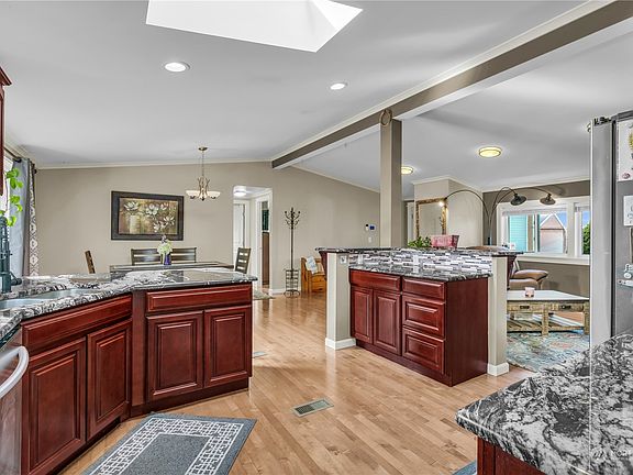 5th image of 29832 48th Avenue S