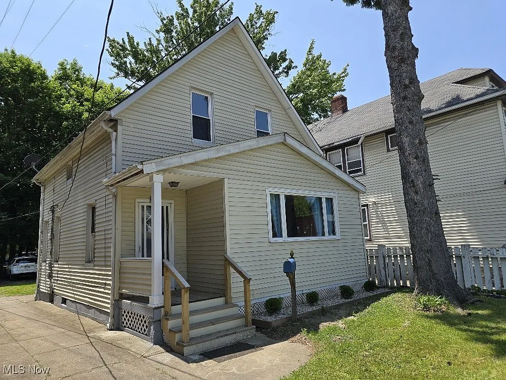3817 Denison Ave photo 1