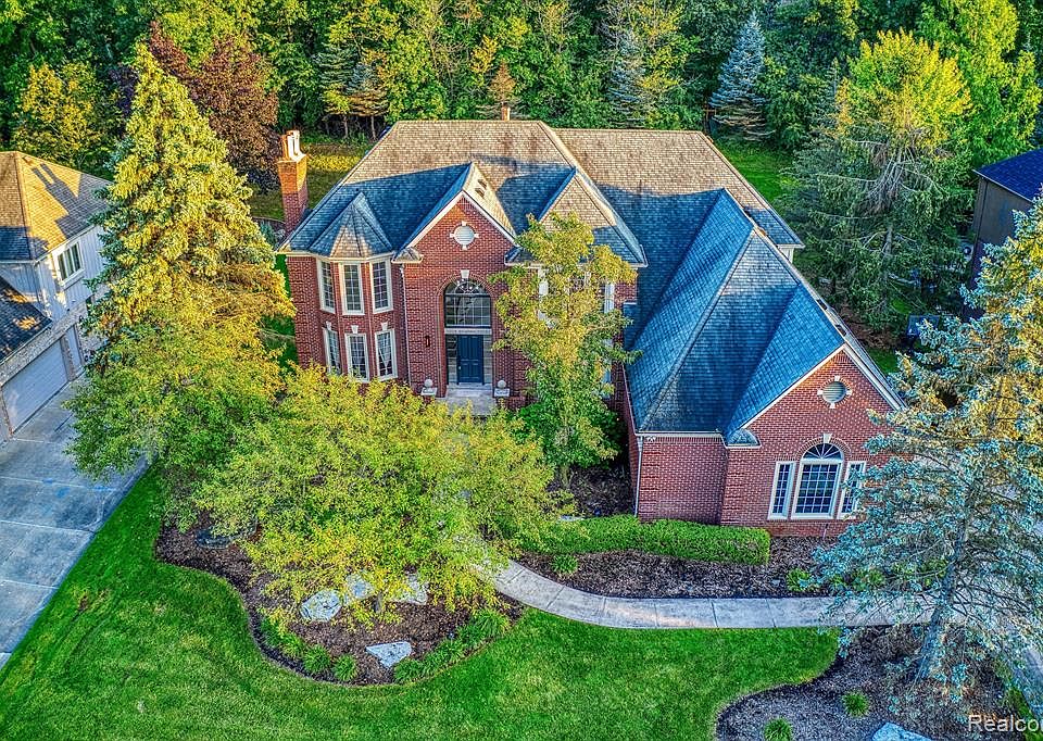 2379 Belmont Ct, Troy, MI 48098 Zillow