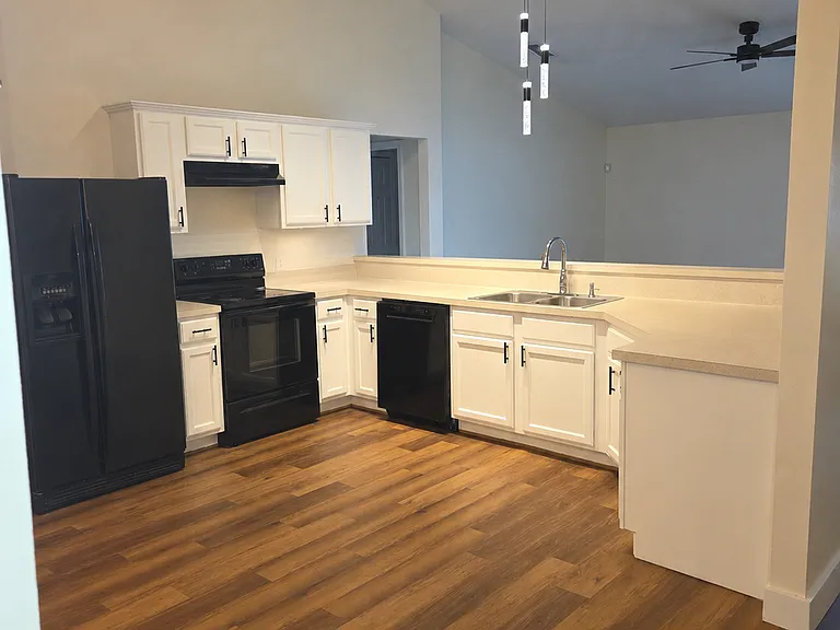 6359 Cattleman Ct — Photo 7