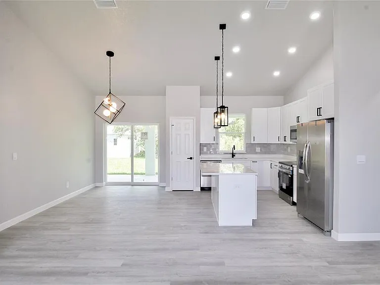 4608 Cortez Blvd — Photo 8