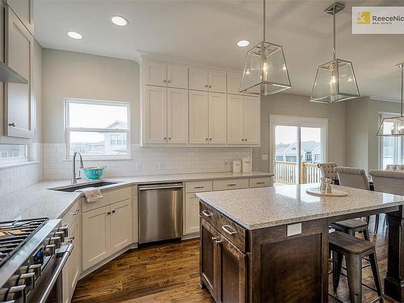 Open and Spacious Kitchen layout.