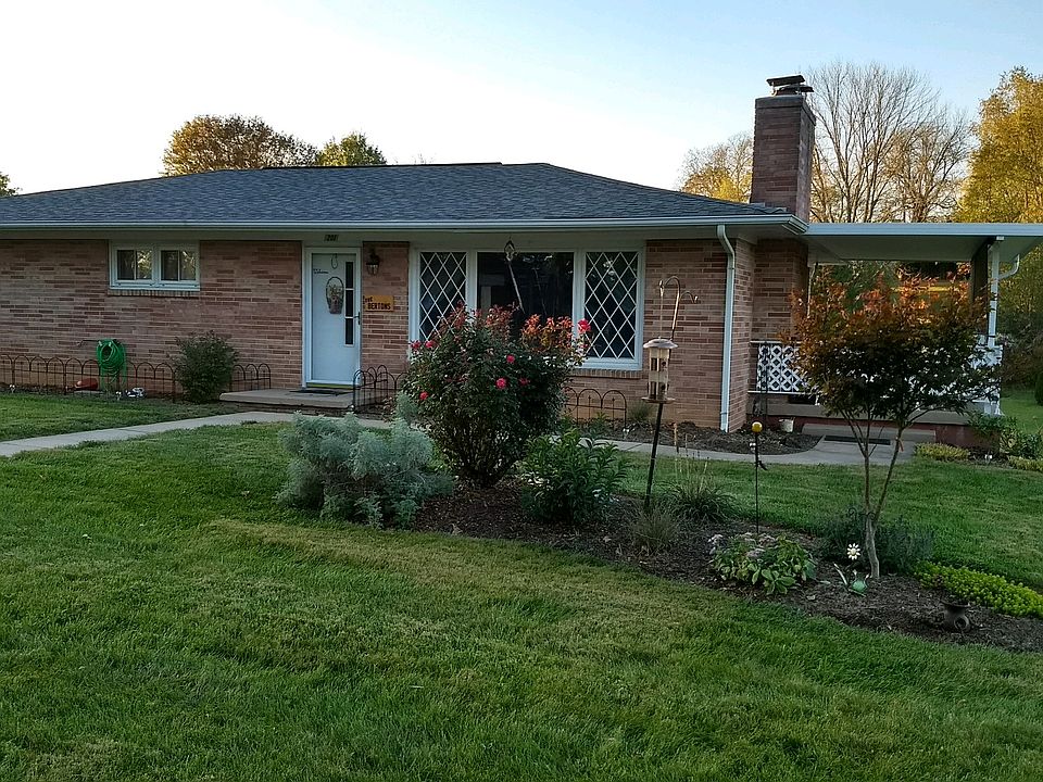 1st image of 201 Windy Hills Dr