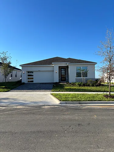 4723 Forest Haven Way Photo 1