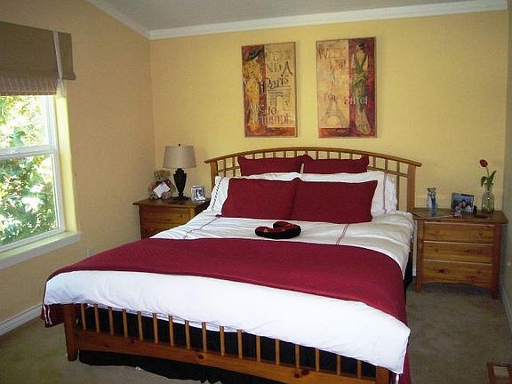 4th image of 138 Creekside Village Dr