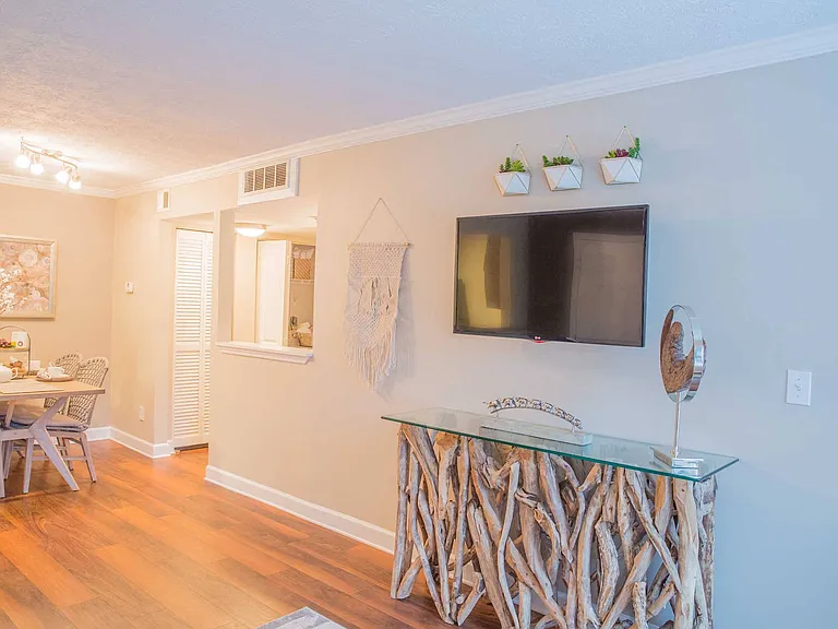 Residences at Vinings Mountain — Photo 40