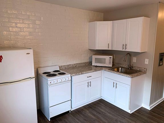 5th image of 80 W Lane Ave APT 2D-80L-2D