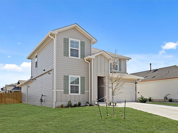 3rd image of 790 Arnold Loop