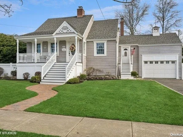101 S Bay Drive, Massapequa, NY 11758