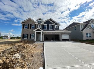 10245 Meadow Path Ln, Indianapolis, IN
