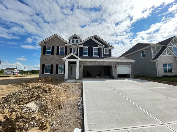 10245 Meadow Path Ln, Indianapolis, IN 46239