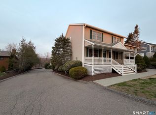 39 Coram Rd APT 1, Shelton, CT 06484