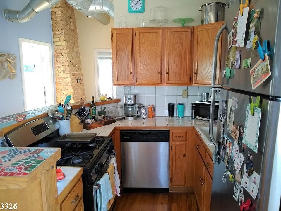 1st image of 3326 N Bell Ave #1712