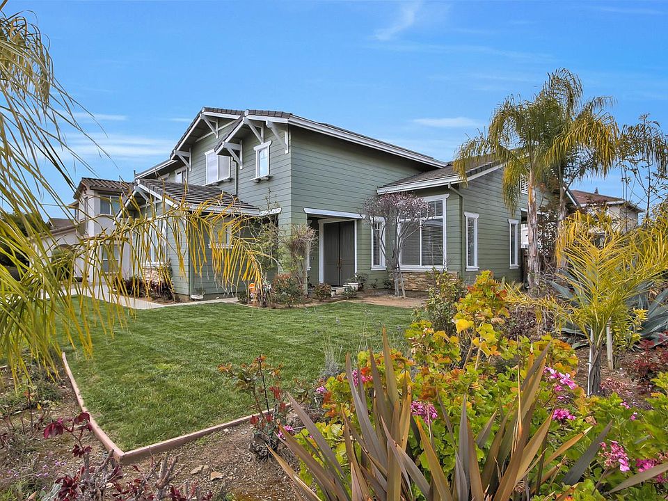 2nd image of 3057 Oliver Dr