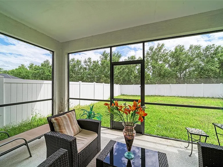 4650 Woodbrook Dr — Photo 35