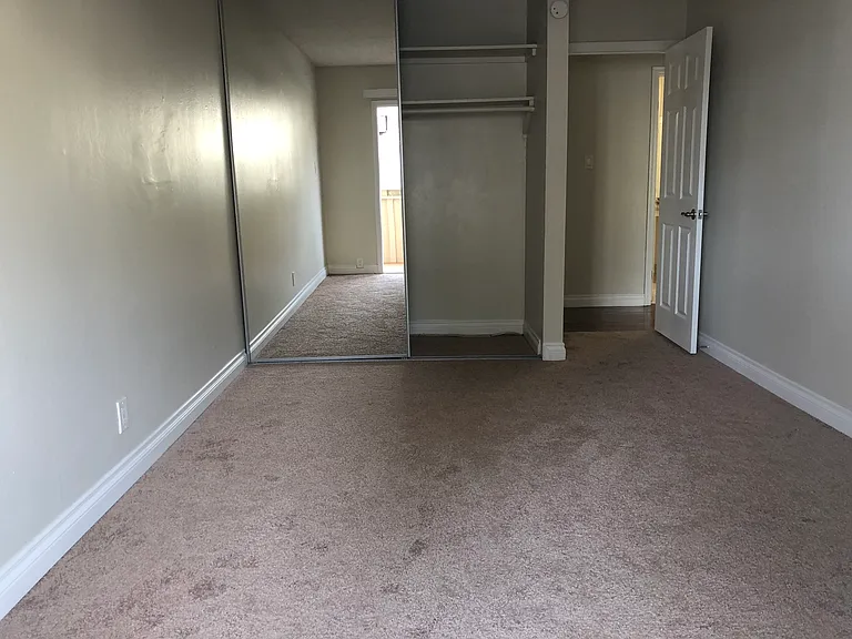3282 Saint Ignatius Pl #1 — Photo 16