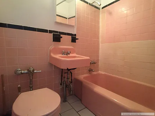 Rented by Sovereign Associates | media 7